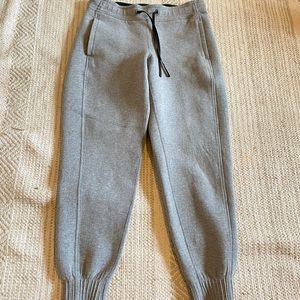 Lululemon joggers
